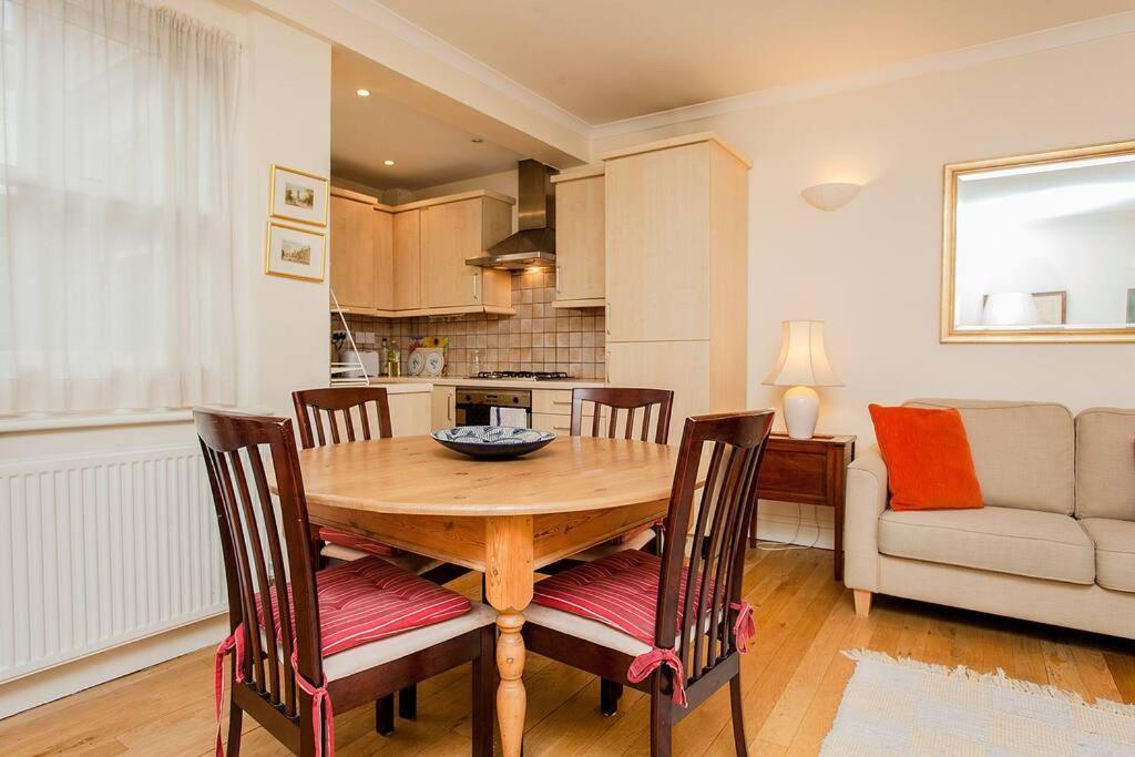 Bright 2 Bedroom Flat In Central Londra Esterno foto